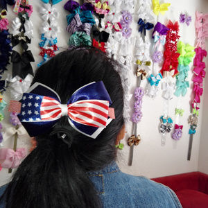 Hair Bow USA American Flag 6" x 3" 🗽